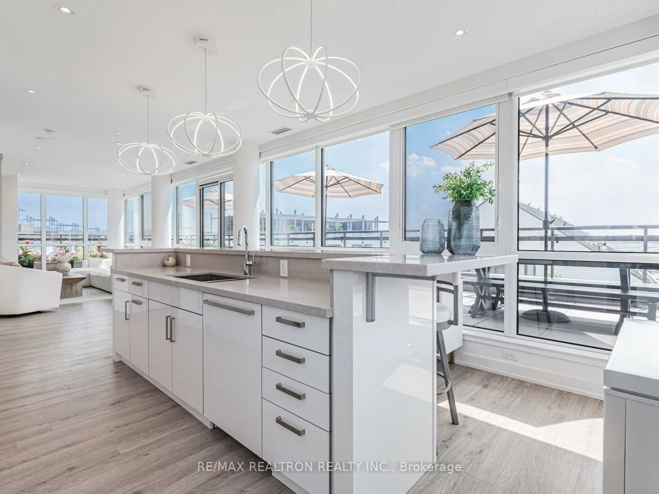 333, Sea Ray, Rural Innisfil, Innisfil