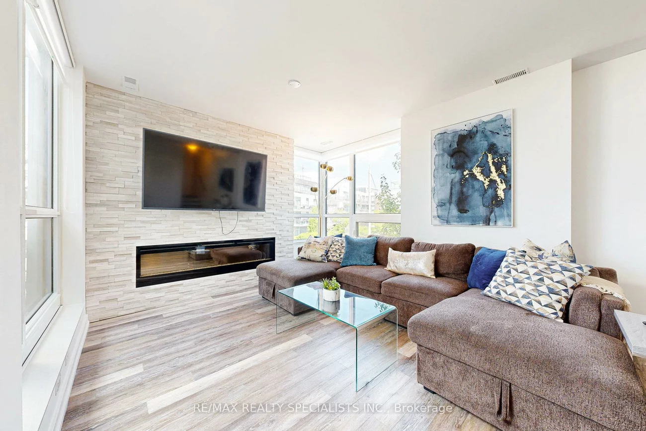 233, Broward, Rural Innisfil, Innisfil