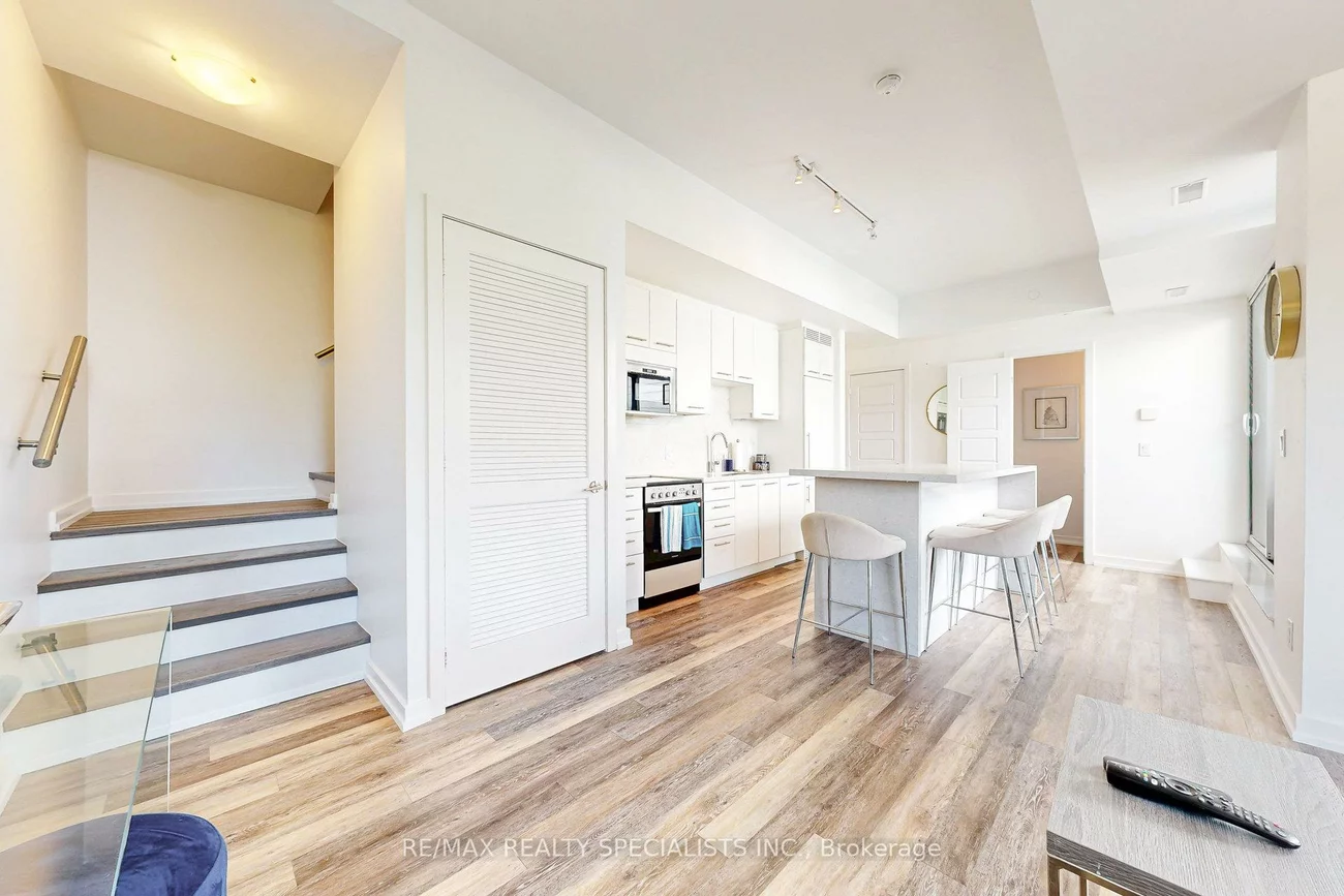 233, Broward, Rural Innisfil, Innisfil