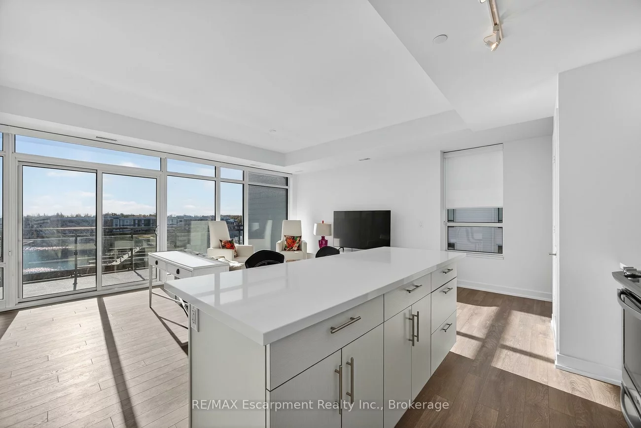 317, Broward, Rural Innisfil, Innisfil