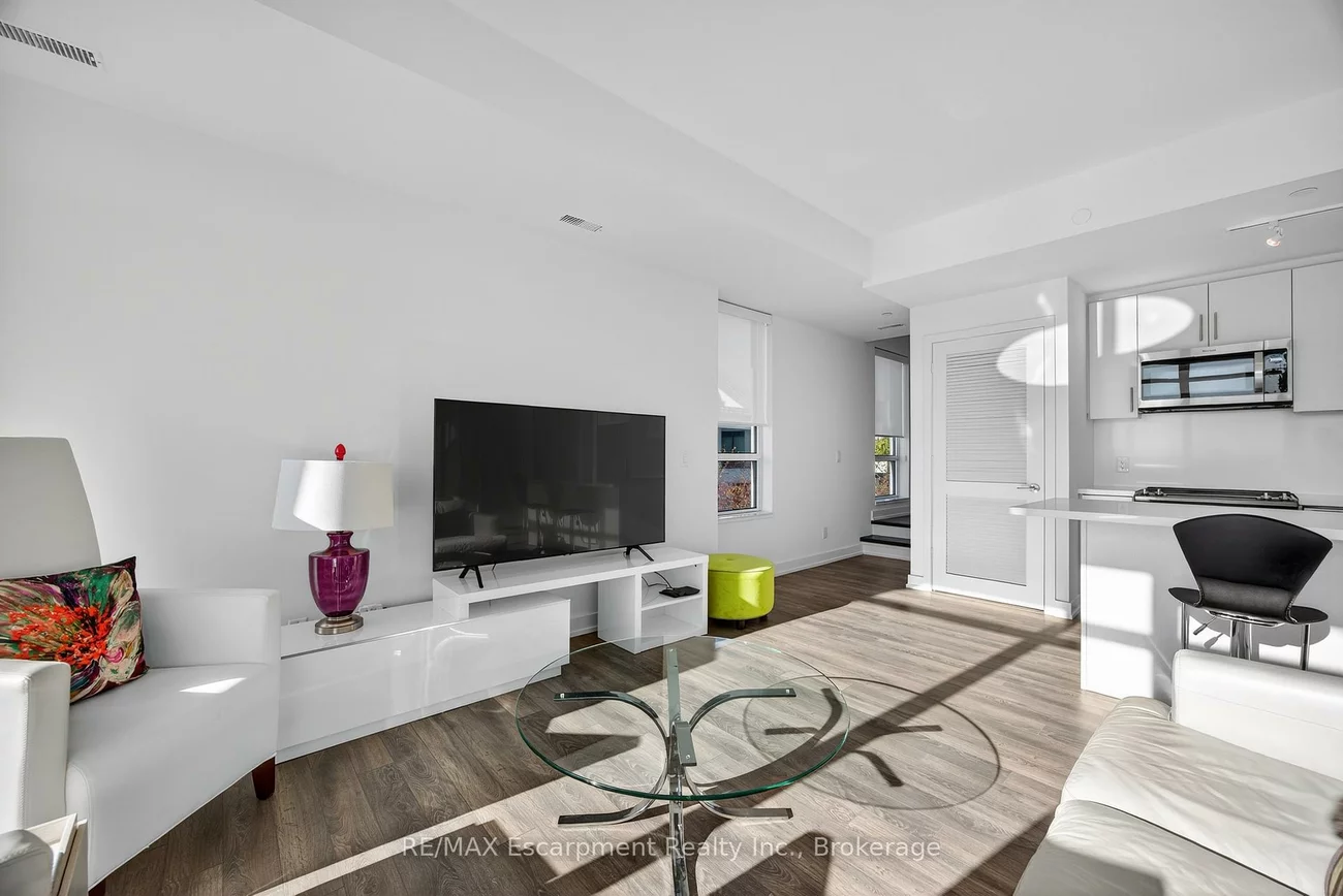 317, Broward, Rural Innisfil, Innisfil