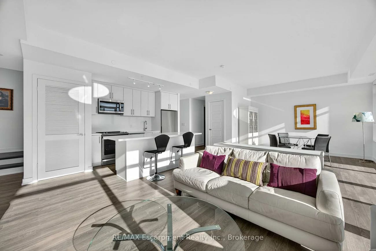 317, Broward, Rural Innisfil, Innisfil