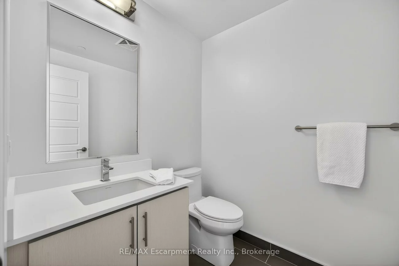 317, Broward, Rural Innisfil, Innisfil