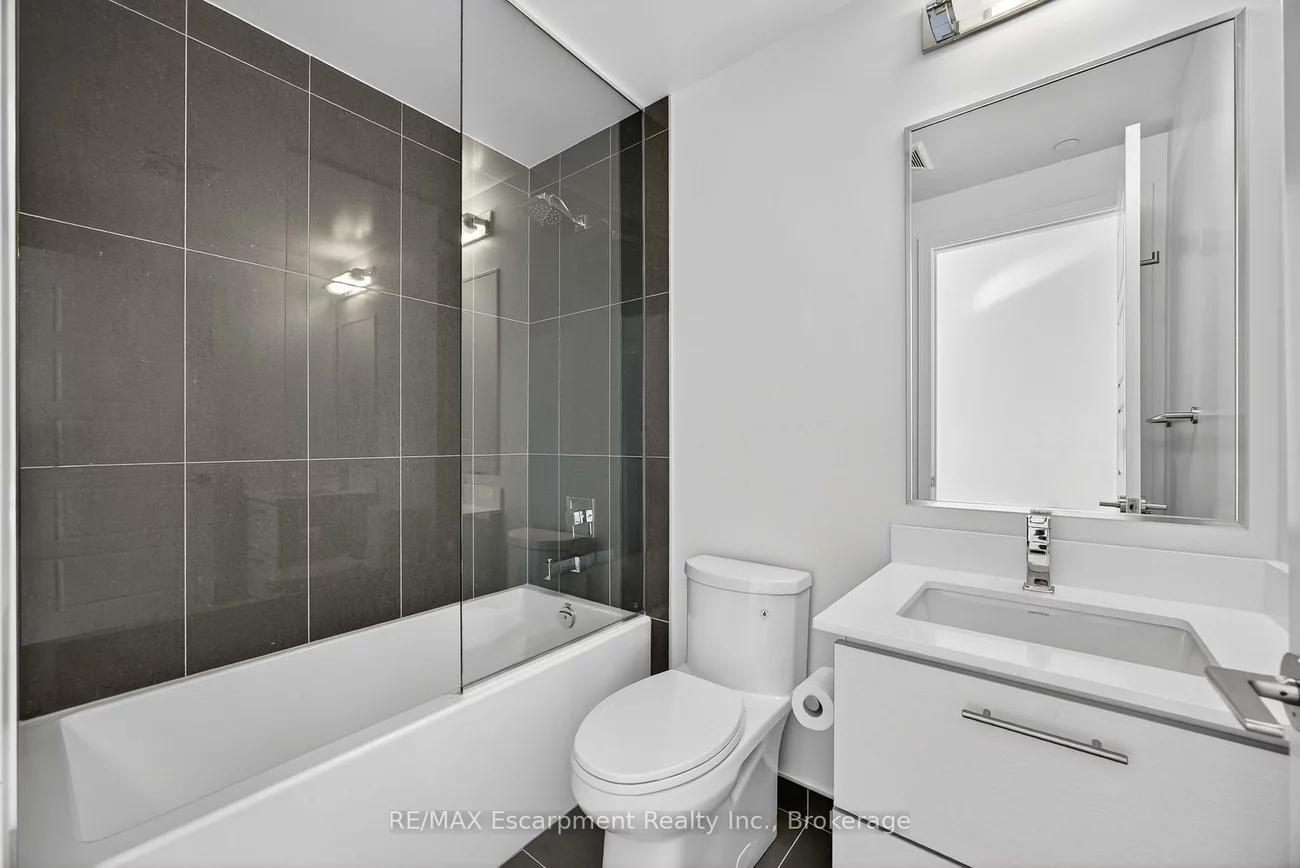 317, Broward, Rural Innisfil, Innisfil