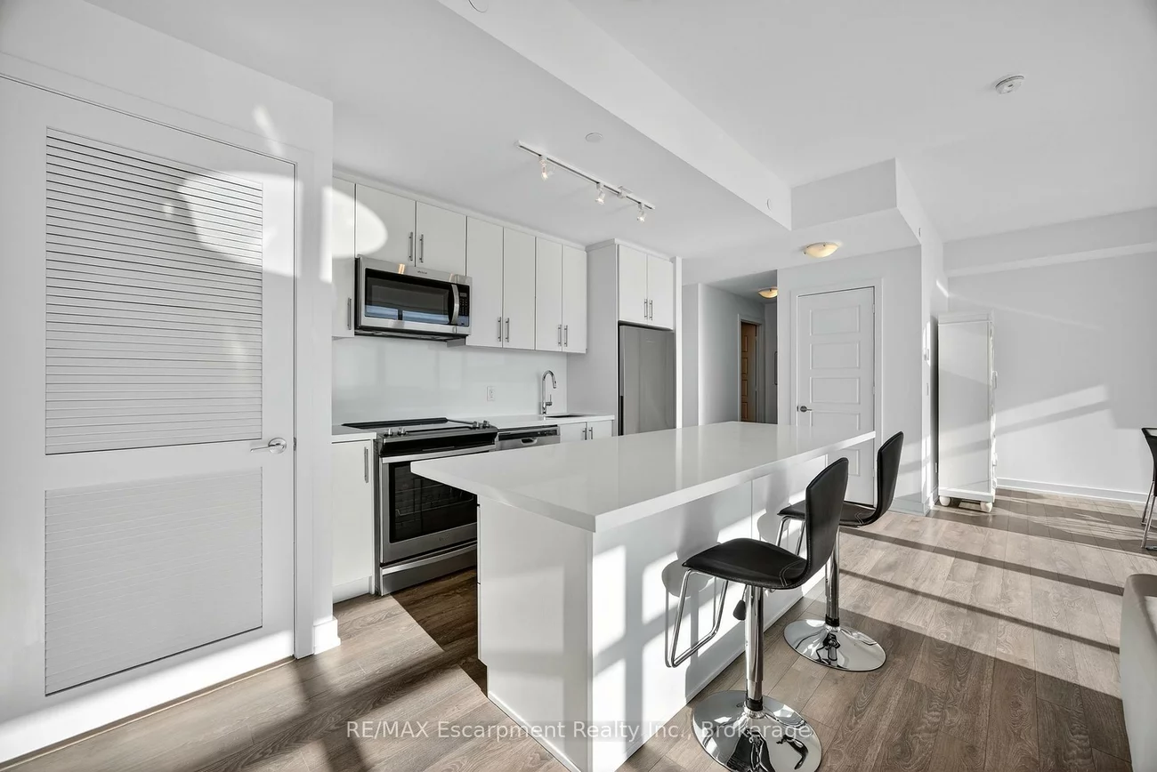 317, Broward, Rural Innisfil, Innisfil