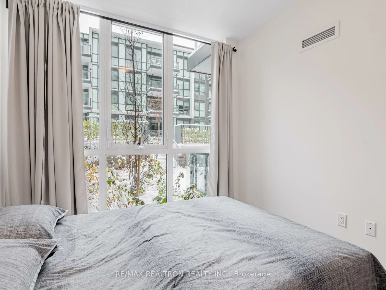 415, SEA RAY, Rural Innisfil, Innisfil