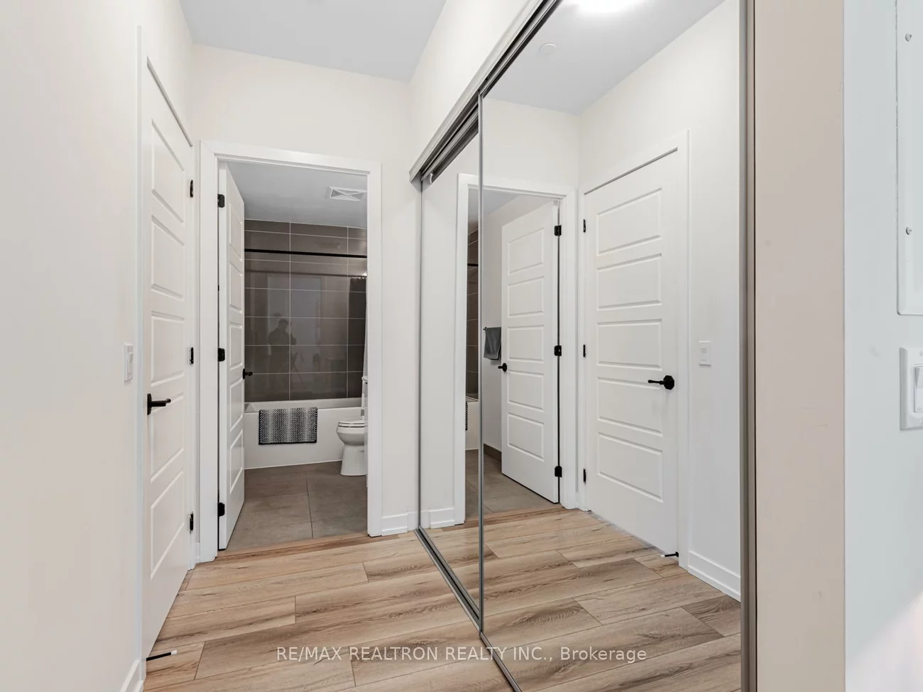 415, Sea Ray, Rural Innisfil, Innisfil