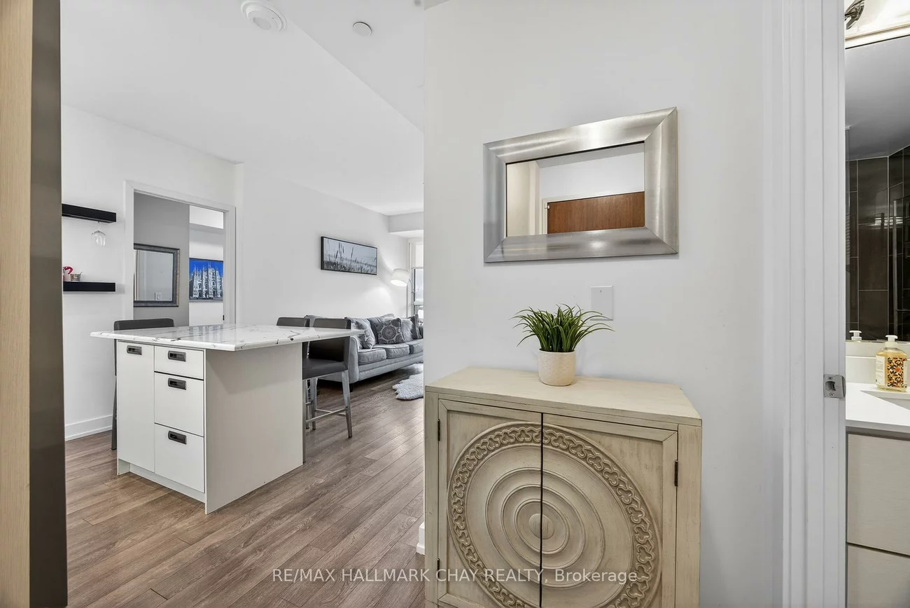 301, Sea Ray, Rural Innisfil, Innisfil