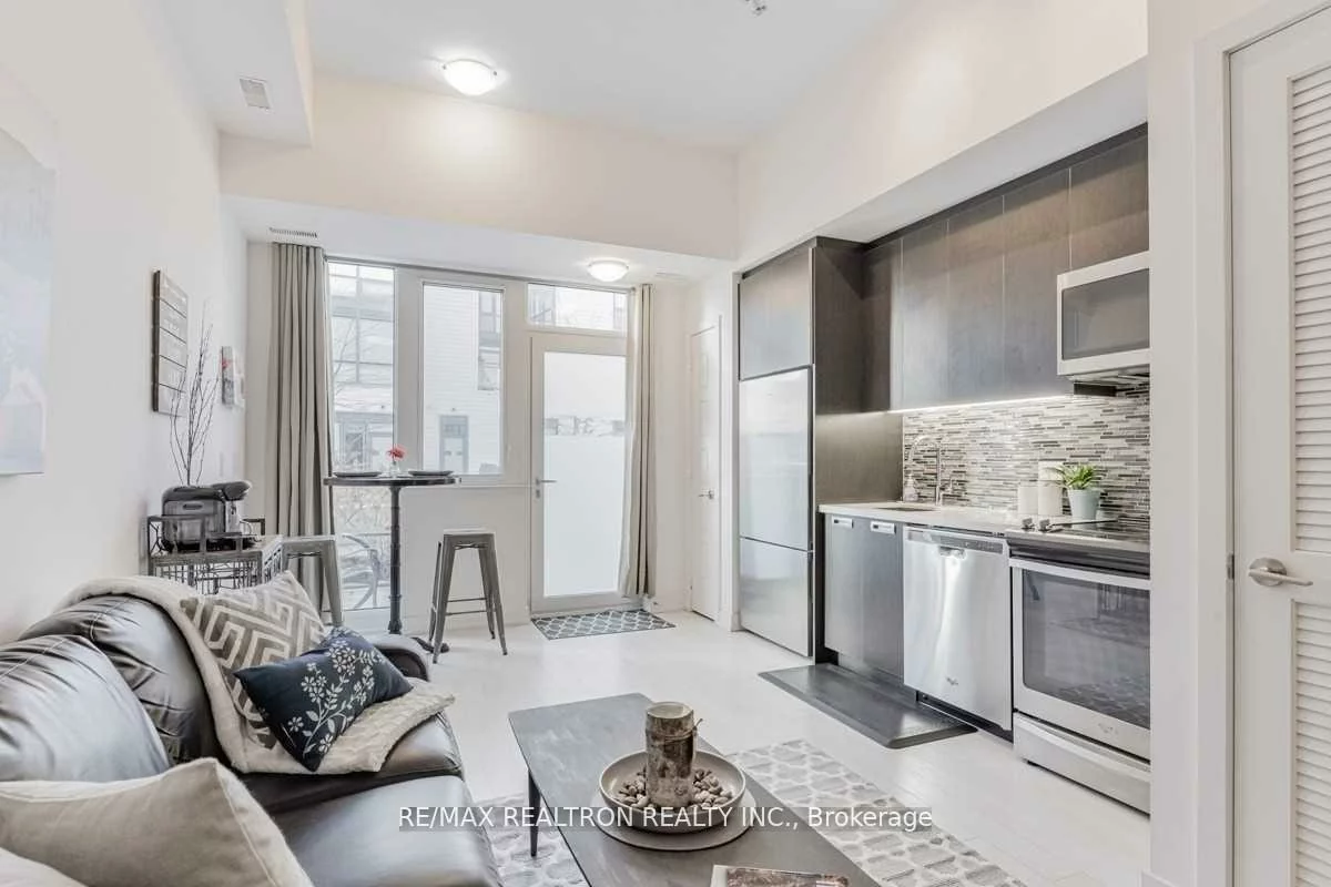 247, Broward, Rural Innisfil, Innisfil