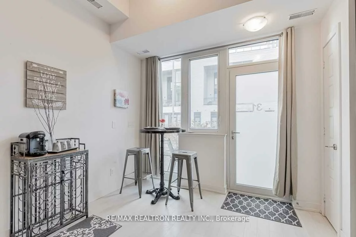 247, Broward, Rural Innisfil, Innisfil