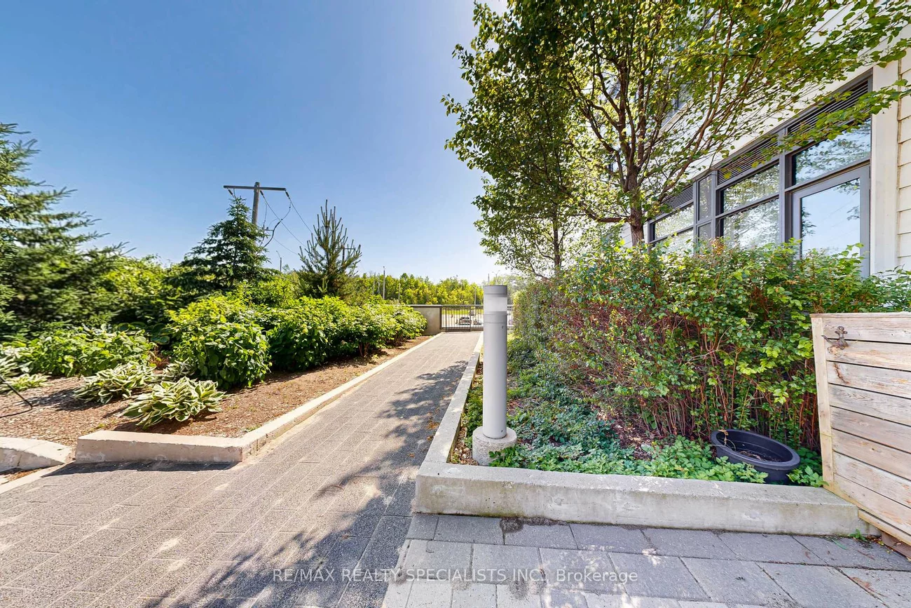 233, Broward, Rural Innisfil, Innisfil