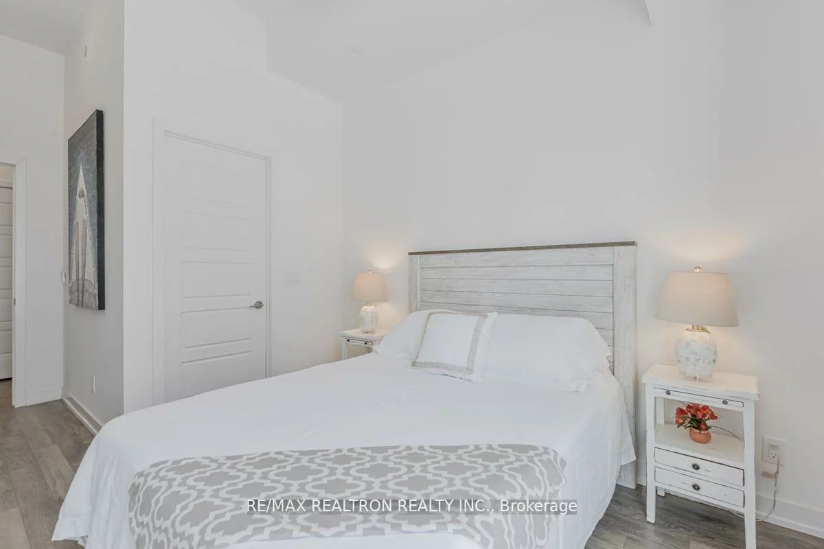 247, Broward, Rural Innisfil, Innisfil