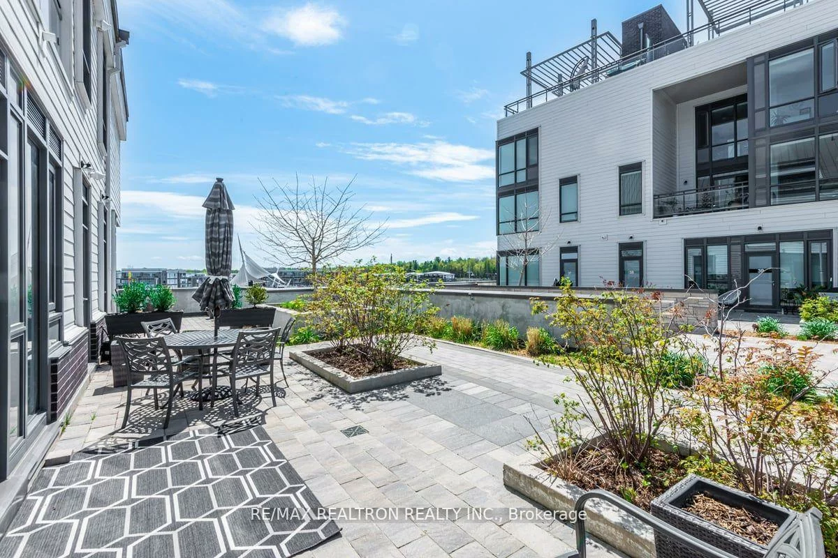 247, Broward, Rural Innisfil, Innisfil