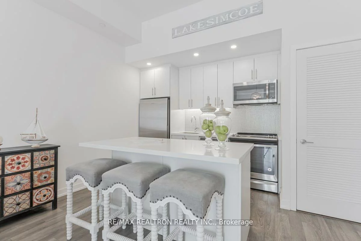 247, Broward, Rural Innisfil, Innisfil