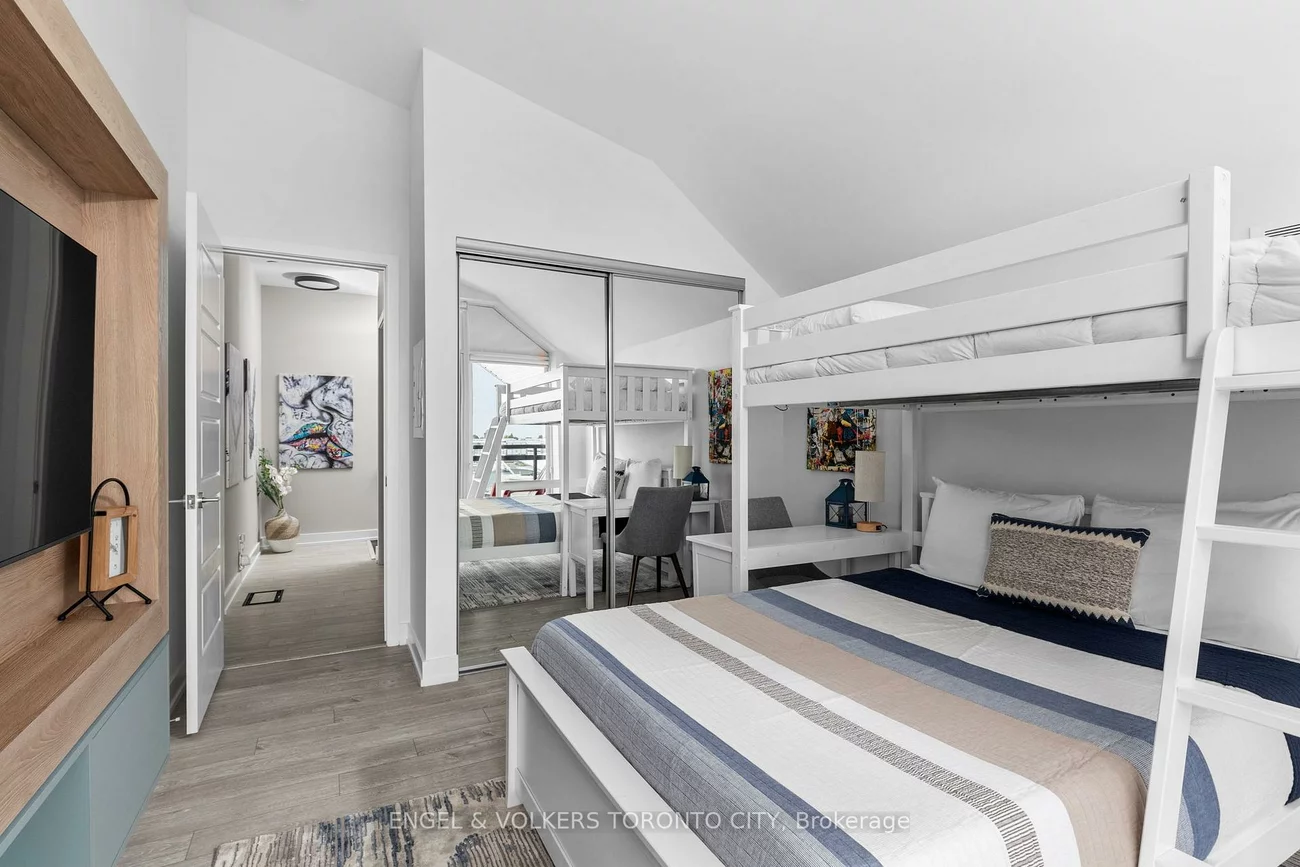 317, Broward, Rural Innisfil, Innisfil