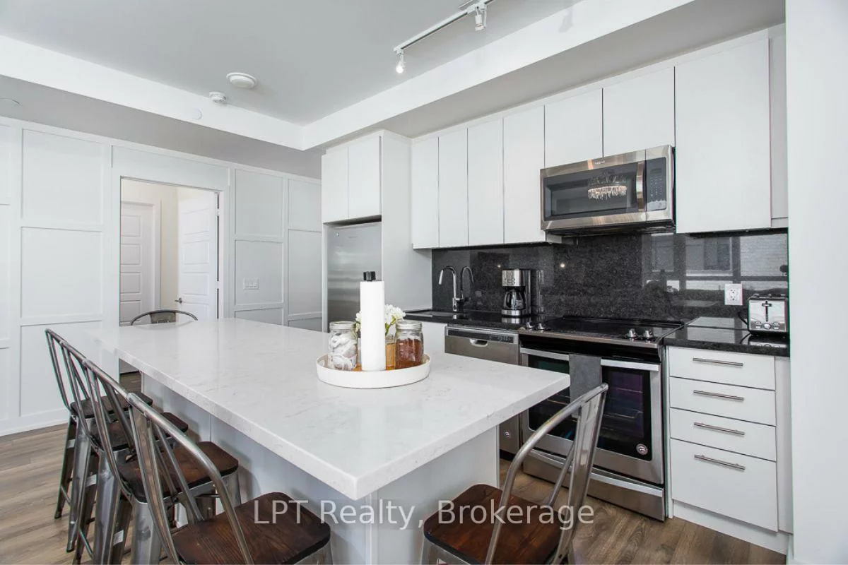 301, Sea Ray, Rural Innisfil, Innisfil