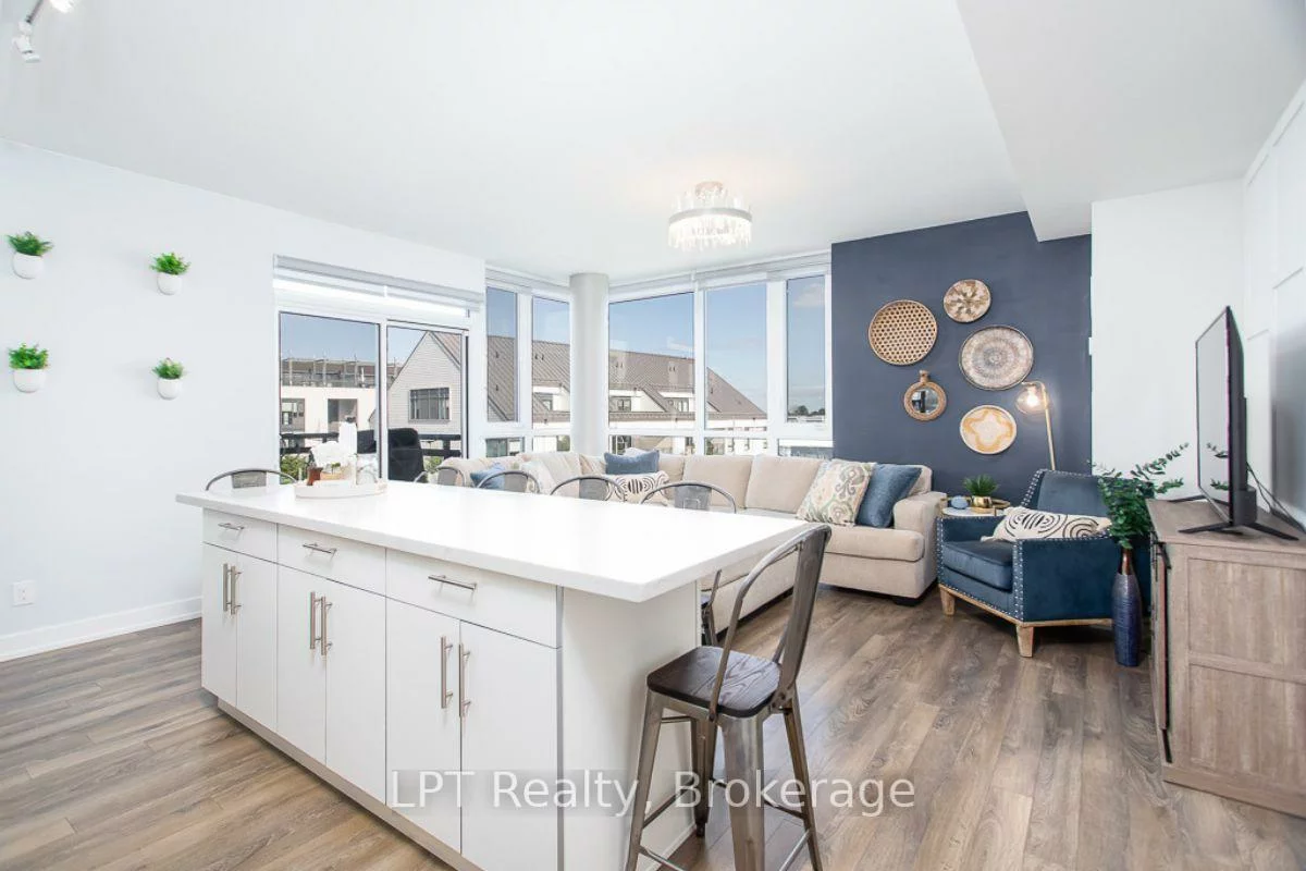 301, Sea Ray, Rural Innisfil, Innisfil