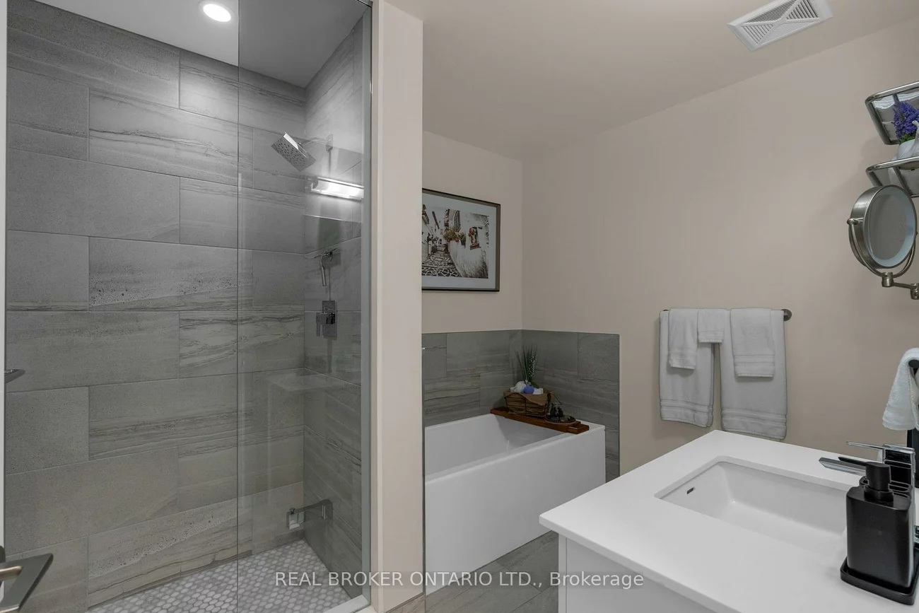 241, Sea Ray, Rural Innisfil, Innisfil