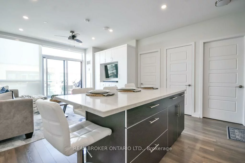 333, Sea Ray, Rural Innisfil, Innisfil