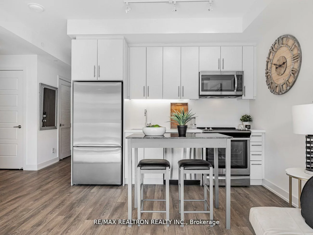 301, Sea Ray, Rural Innisfil, Innisfil