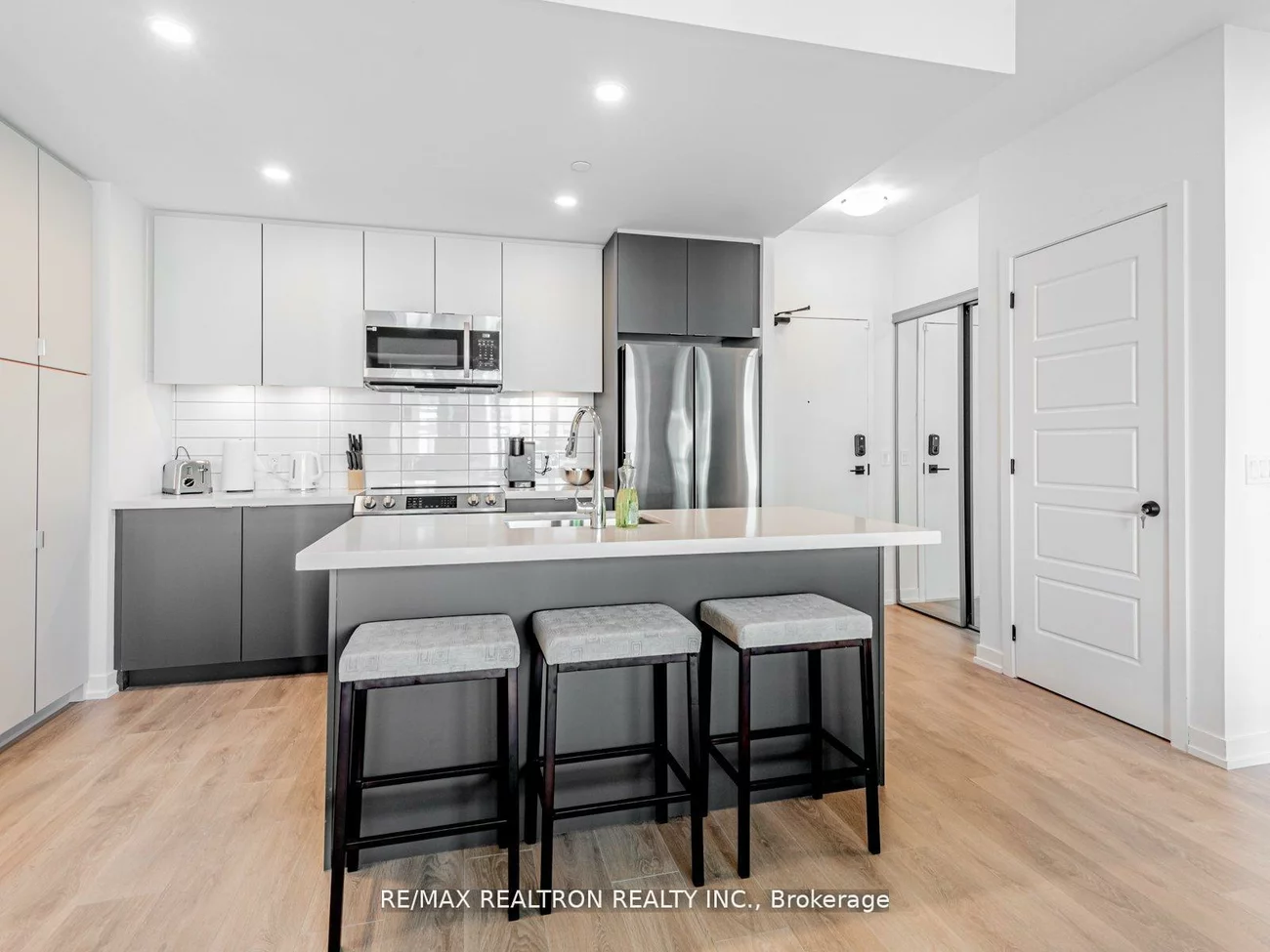415, Sea Ray, Rural Innisfil, Innisfil