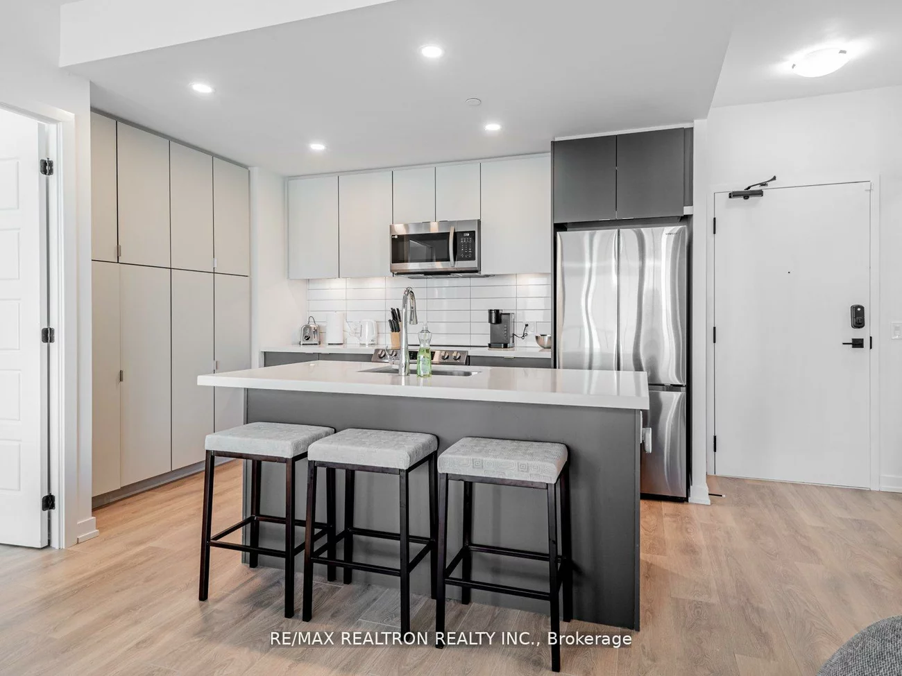 415, Sea Ray, Rural Innisfil, Innisfil