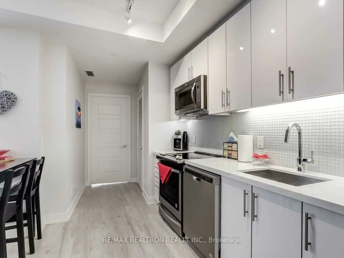 301, Sea Ray, Rural Innisfil, Innisfil