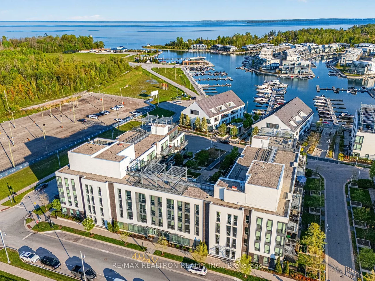 241, Sea Ray, Rural Innisfil, Innisfil