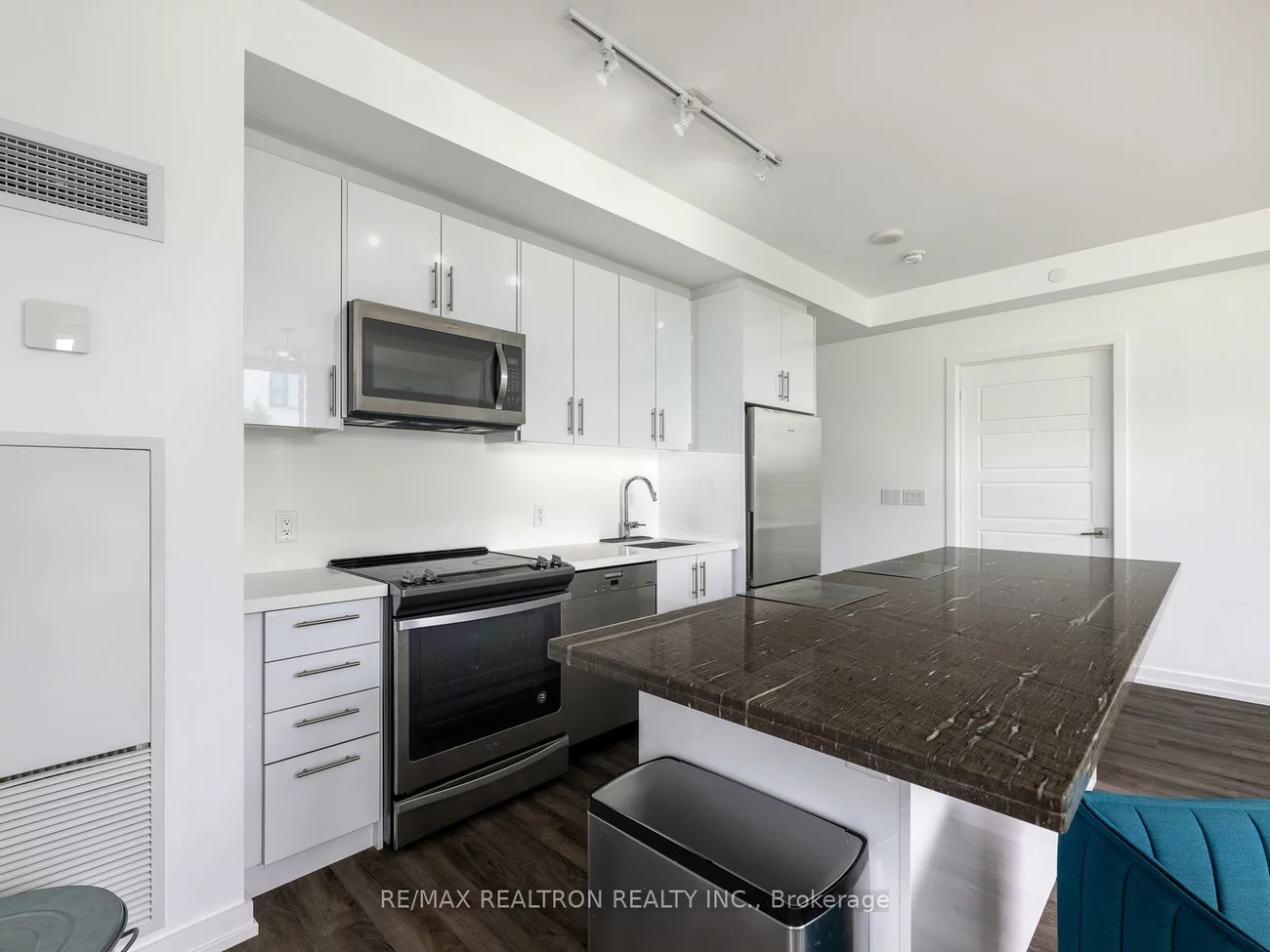 271, Sea Ray, Rural Innisfil, Innisfil