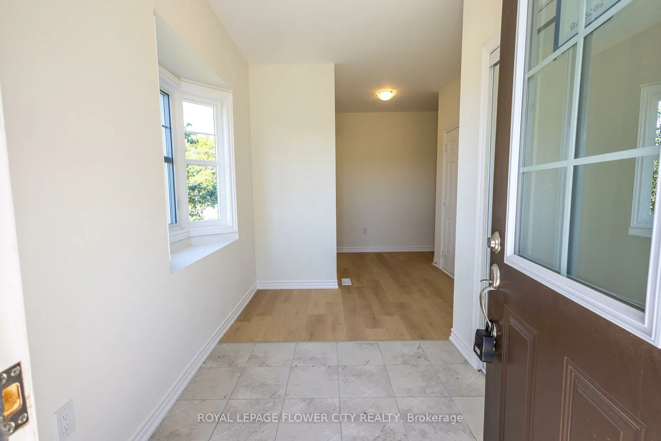 16, Ravenscraig, Cookstown, Innisfil
