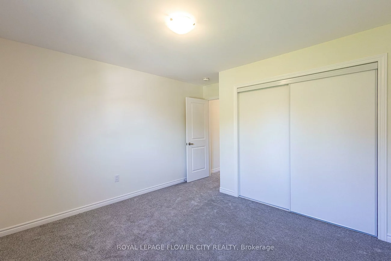 16, Ravenscraig, Cookstown, Innisfil