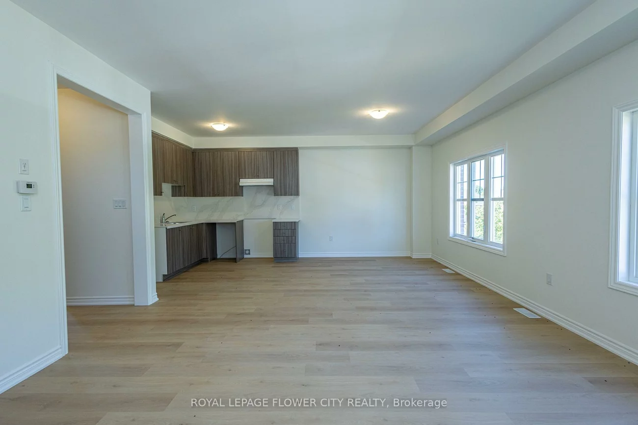 16, Ravenscraig, Cookstown, Innisfil