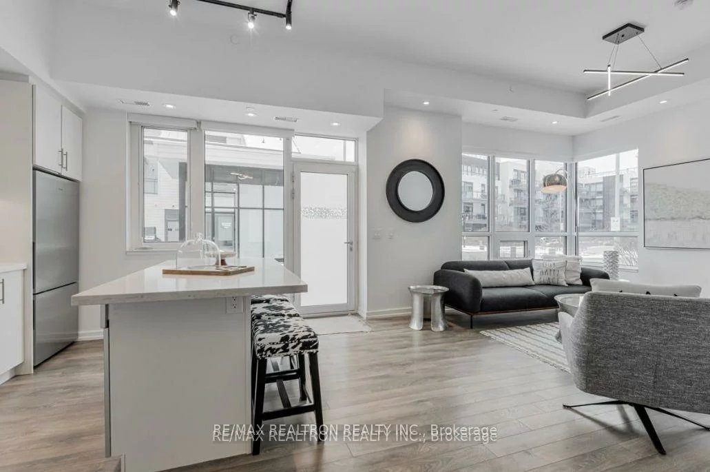 233, Broward, Rural Innisfil, Innisfil