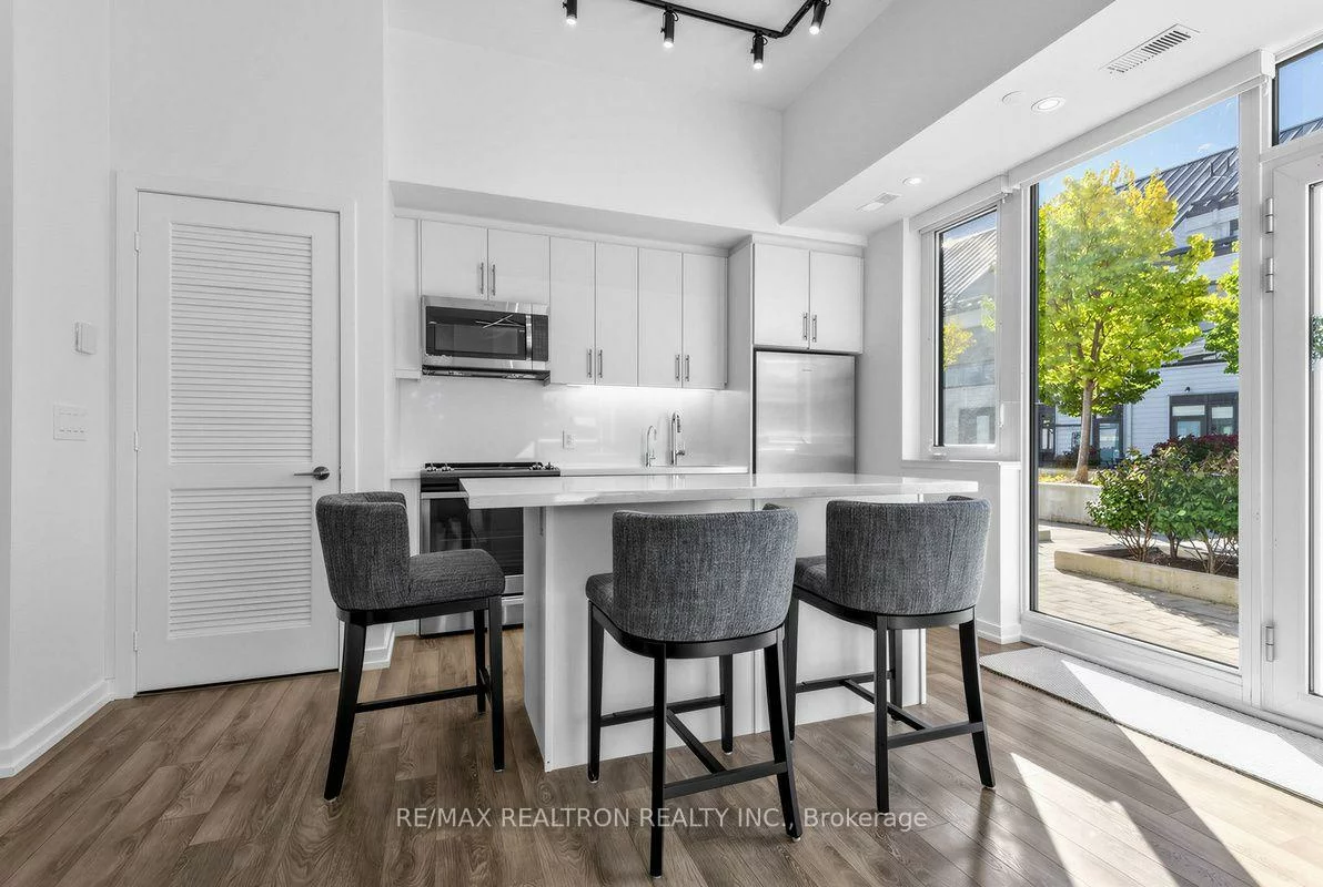 233, Broward, Rural Innisfil, Innisfil