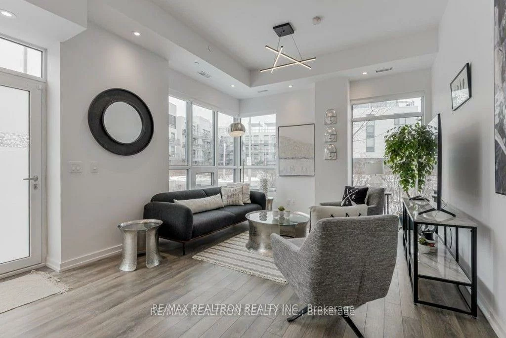 233, Broward, Rural Innisfil, Innisfil