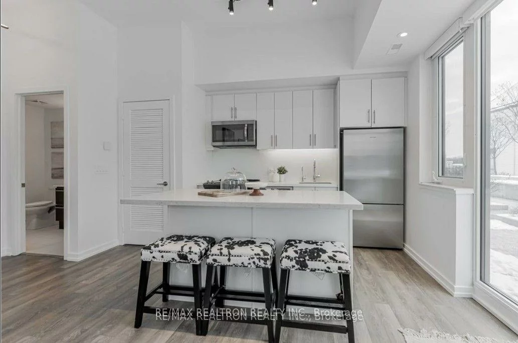 233, Broward, Rural Innisfil, Innisfil