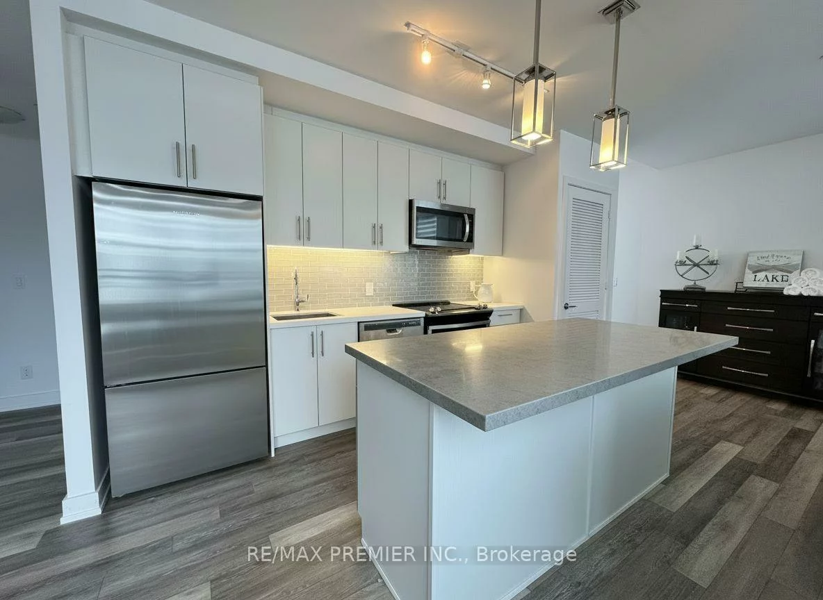 303, Broward, Rural Innisfil, Innisfil