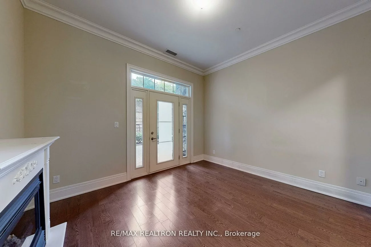 80, Burns, King City, King