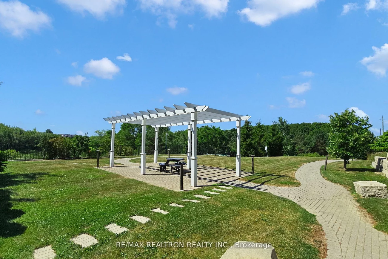 80, Burns, King City, King