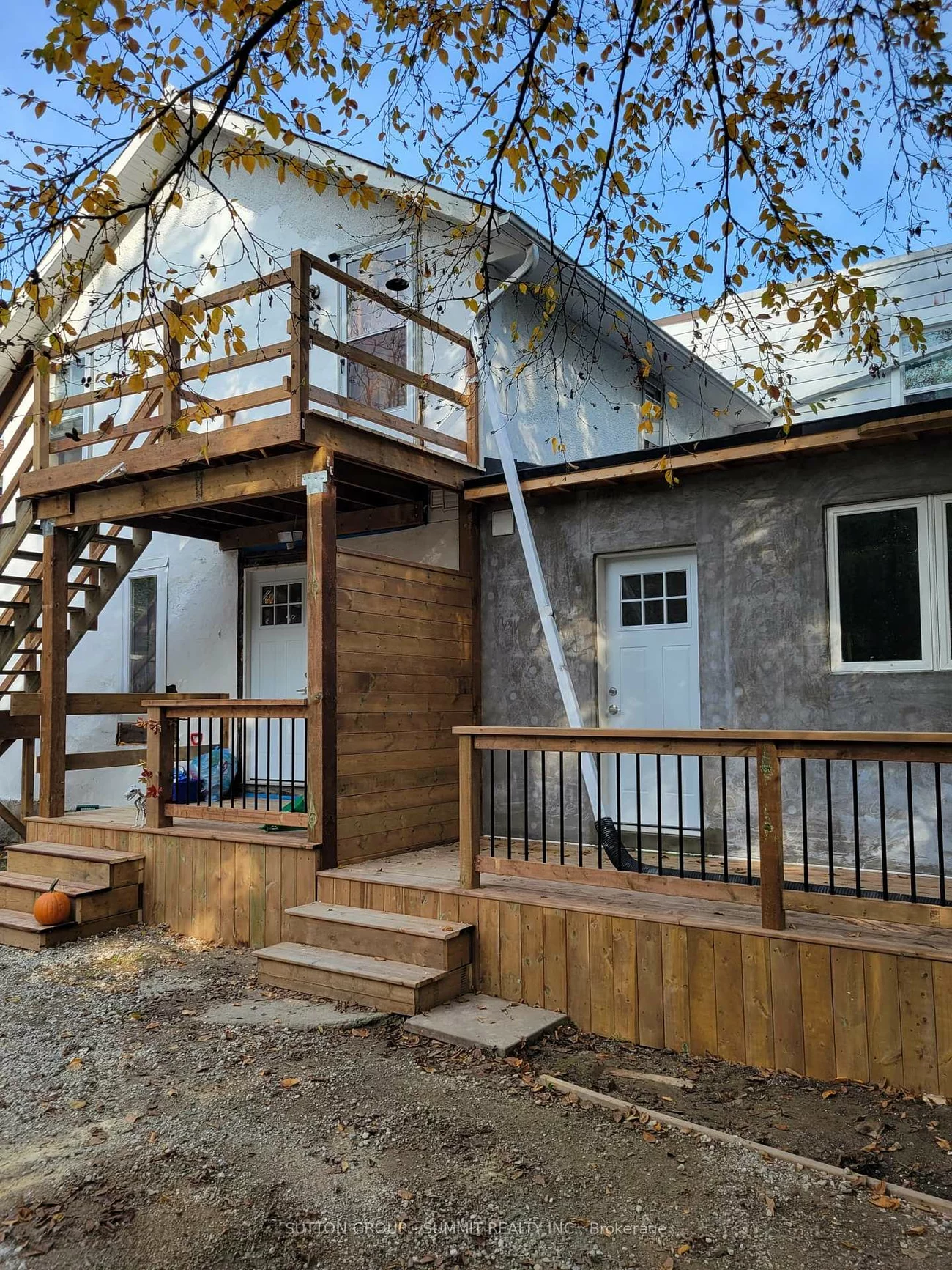 239, MAIN, Schomberg, King