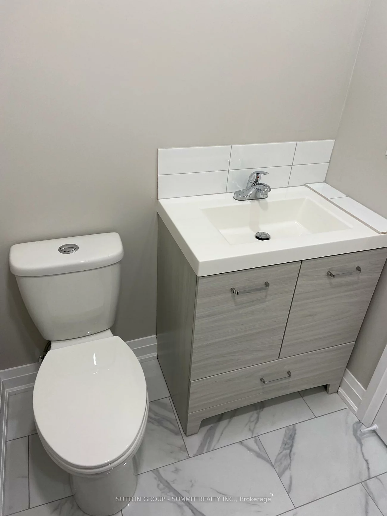 239, MAIN, Schomberg, King