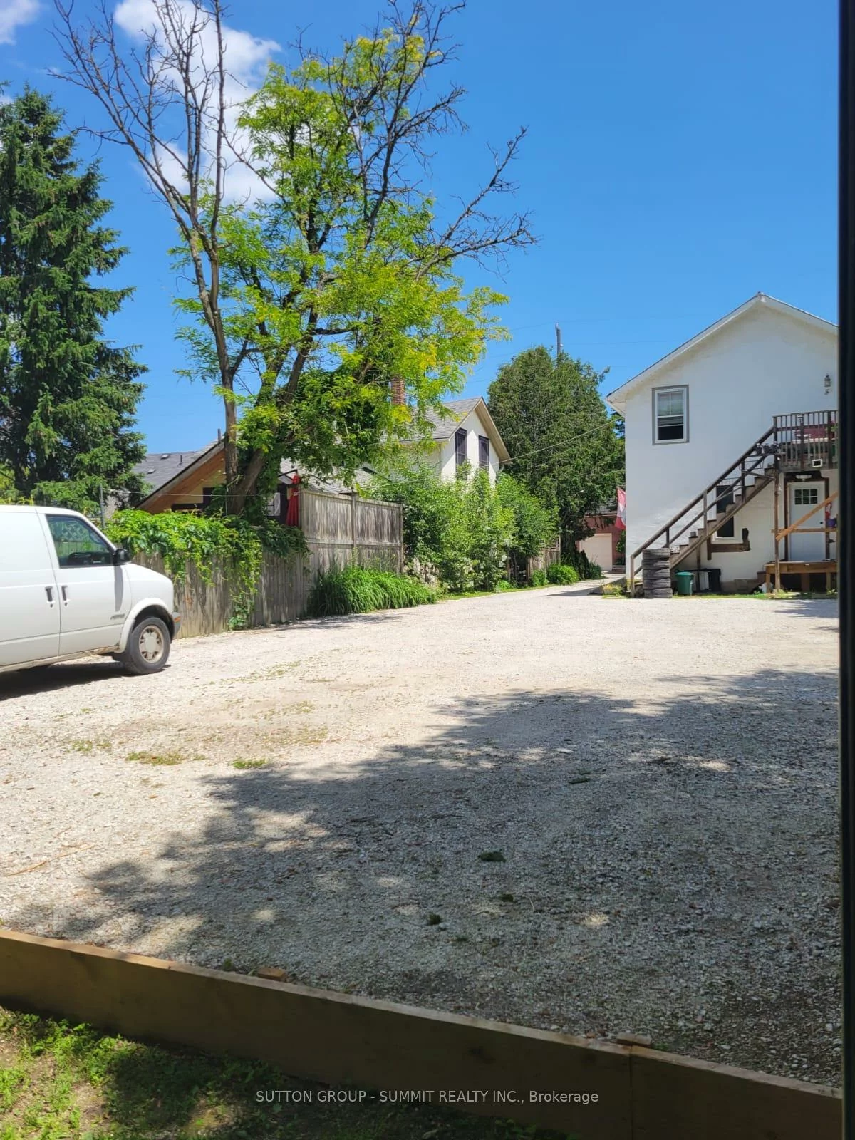 239, MAIN, Schomberg, King