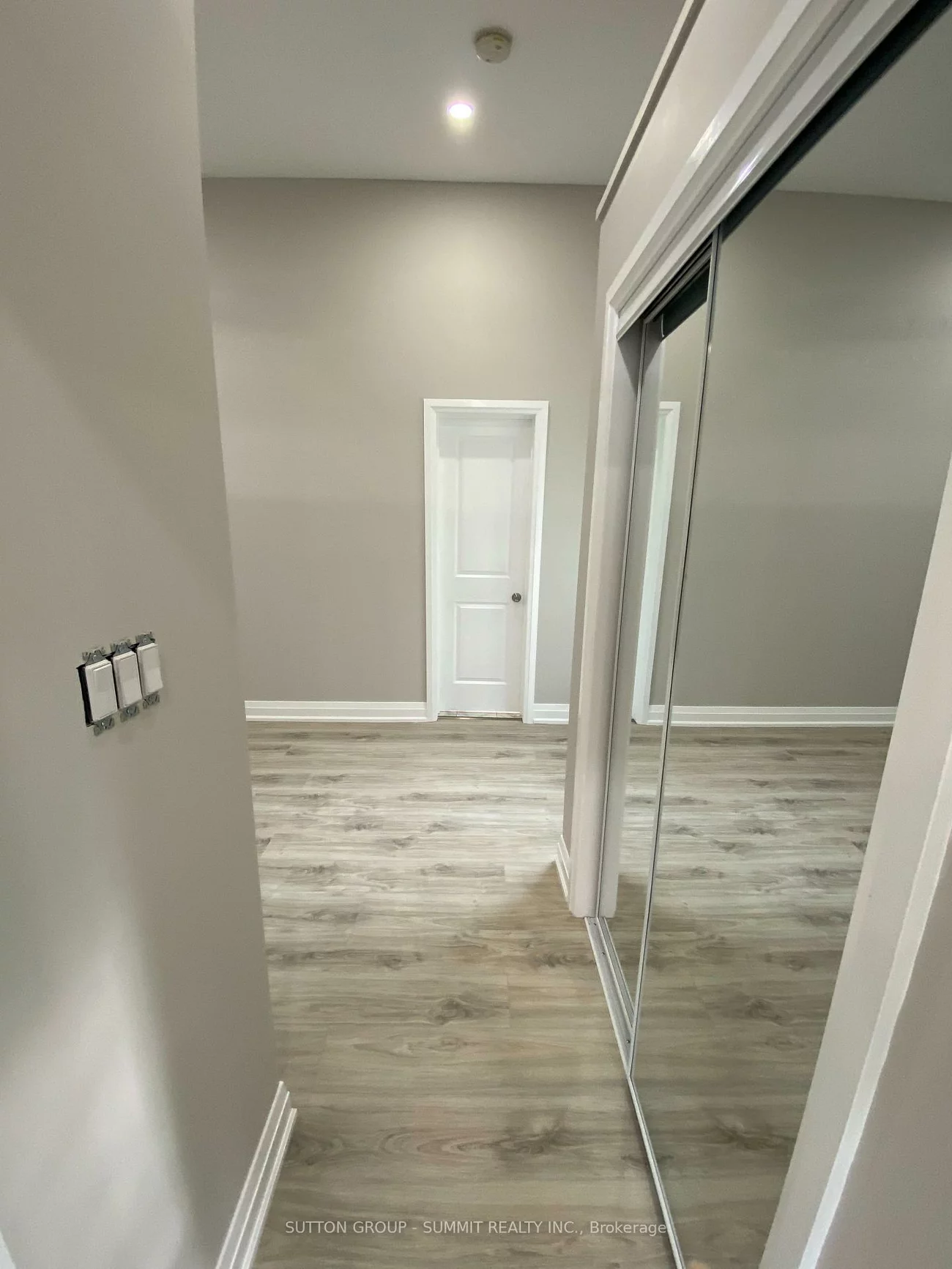 239, MAIN, Schomberg, King