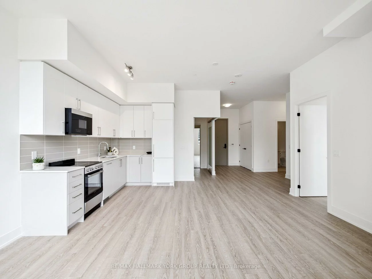 2075, King, King City, King