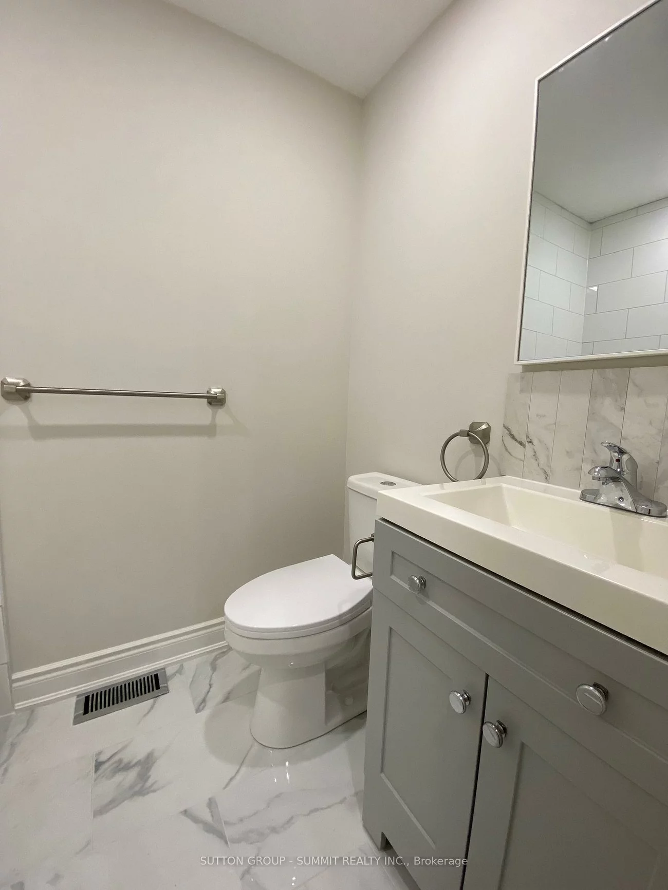 239, Main, Schomberg, King