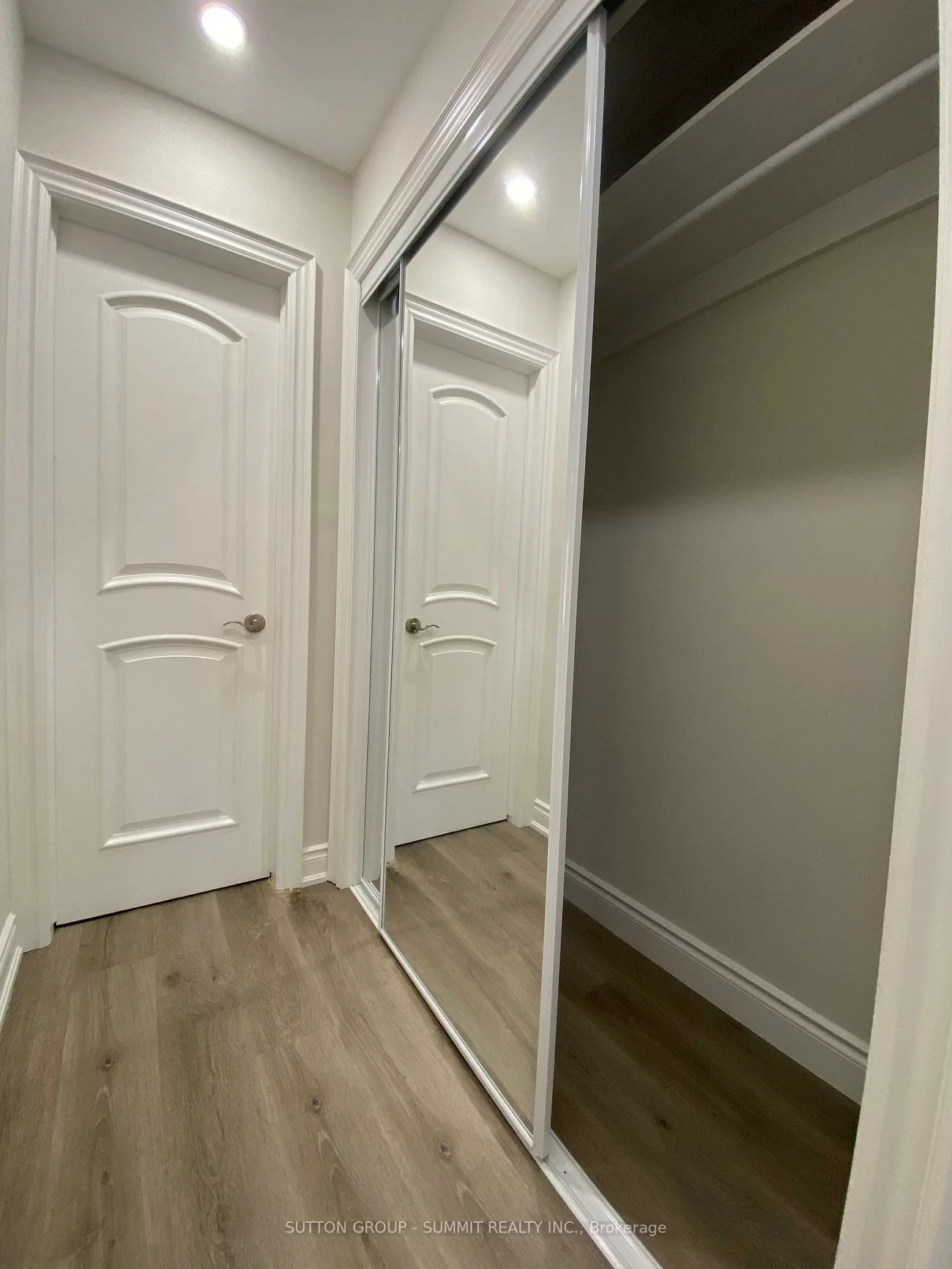 239, Main, Schomberg, King