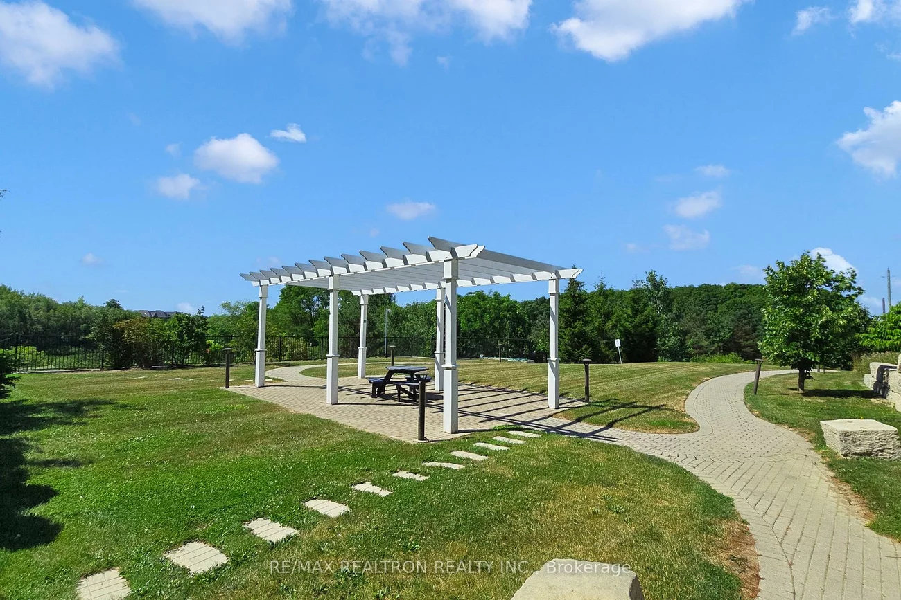 80, Burns, King City, King