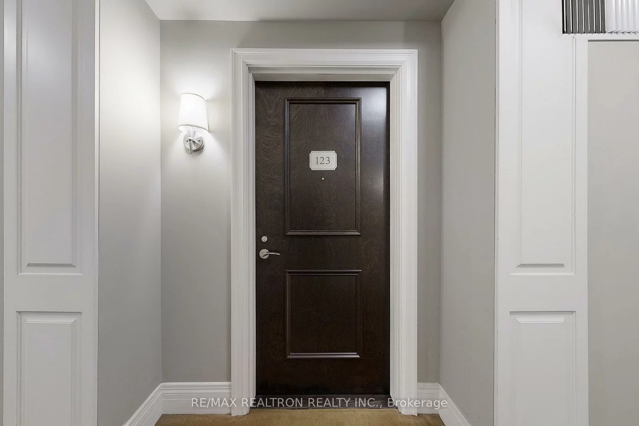 80, Burns, King City, King