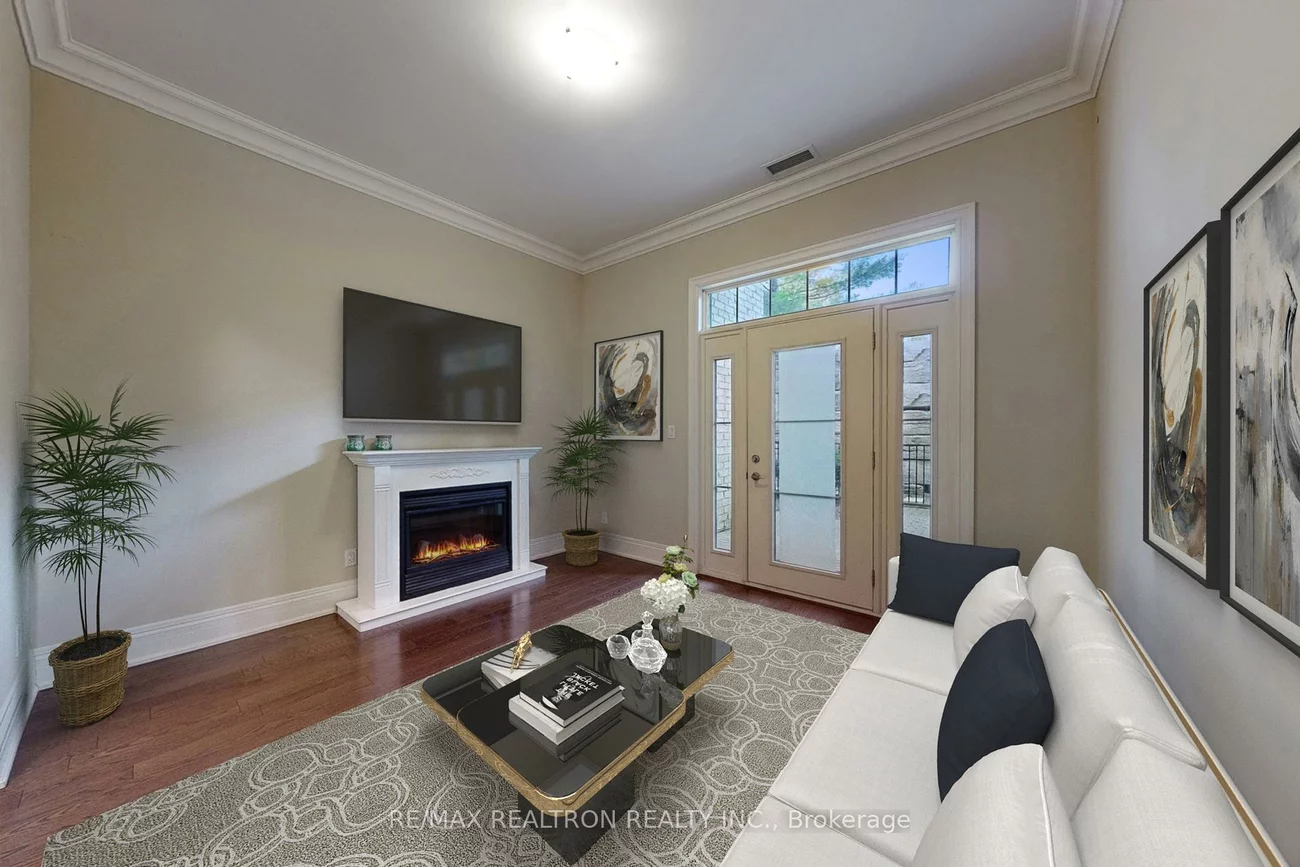 80, Burns, King City, King