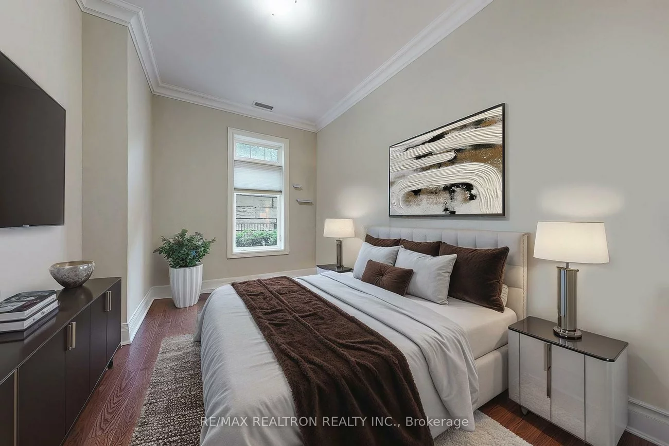 80, Burns, King City, King